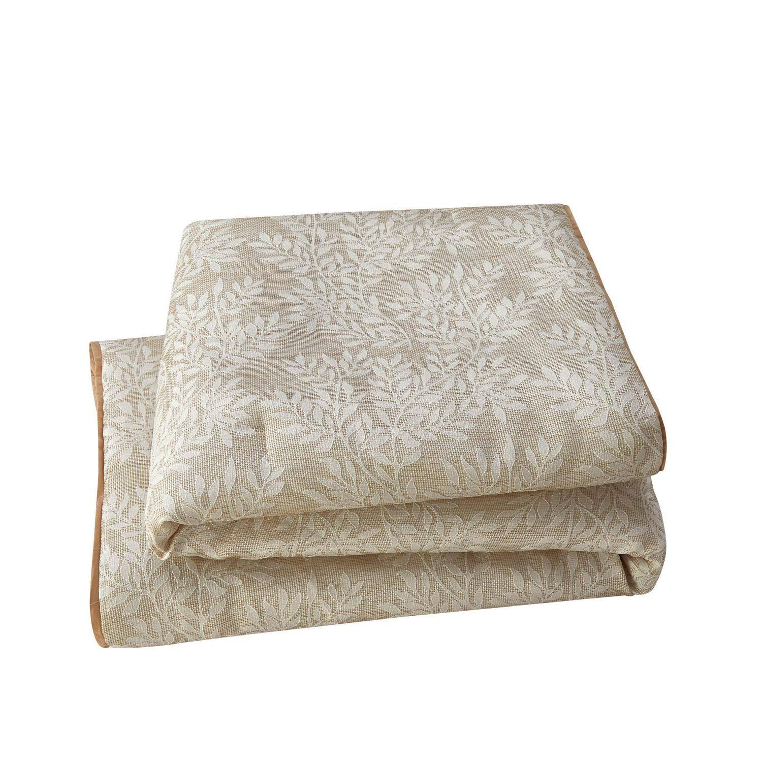 12 Piece Beige Queen Bedding Set H92048