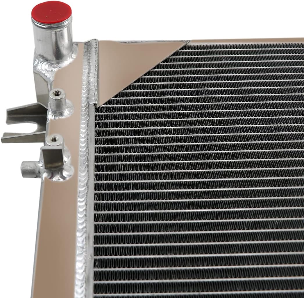 3 Row Core Radiator for Jeep Wrangler JK 3.6L 3.8L V6 Engine MT O937752