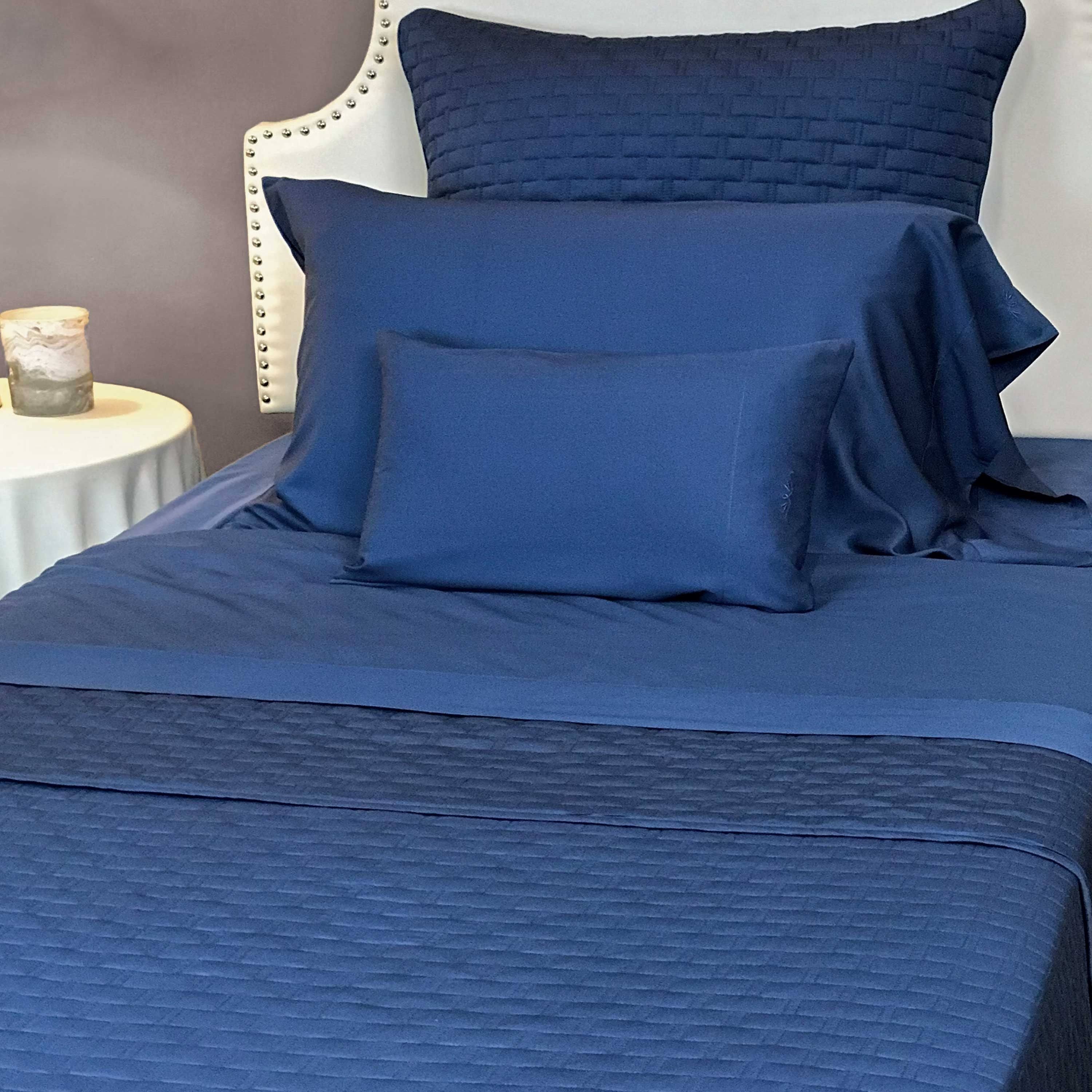 King Quilted Coverlet I3640