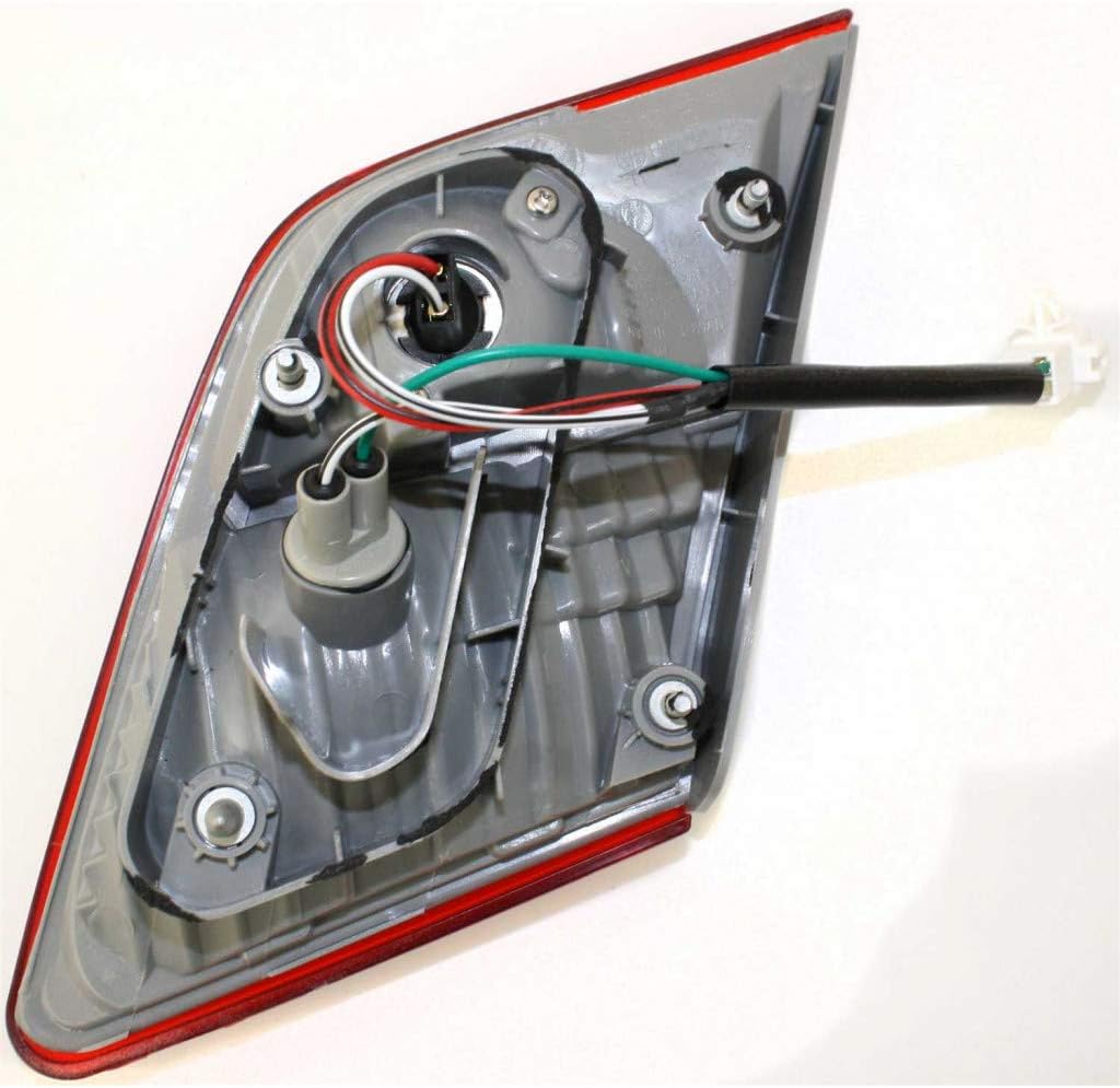 Inner Tail Light Assembly Pack of 2 U89932
