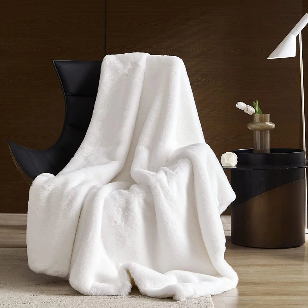 Faux Fur Reversible Throw Blanket 60"x80" White Z792989