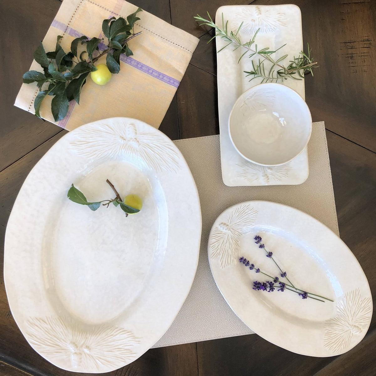 Oval Tray W1126