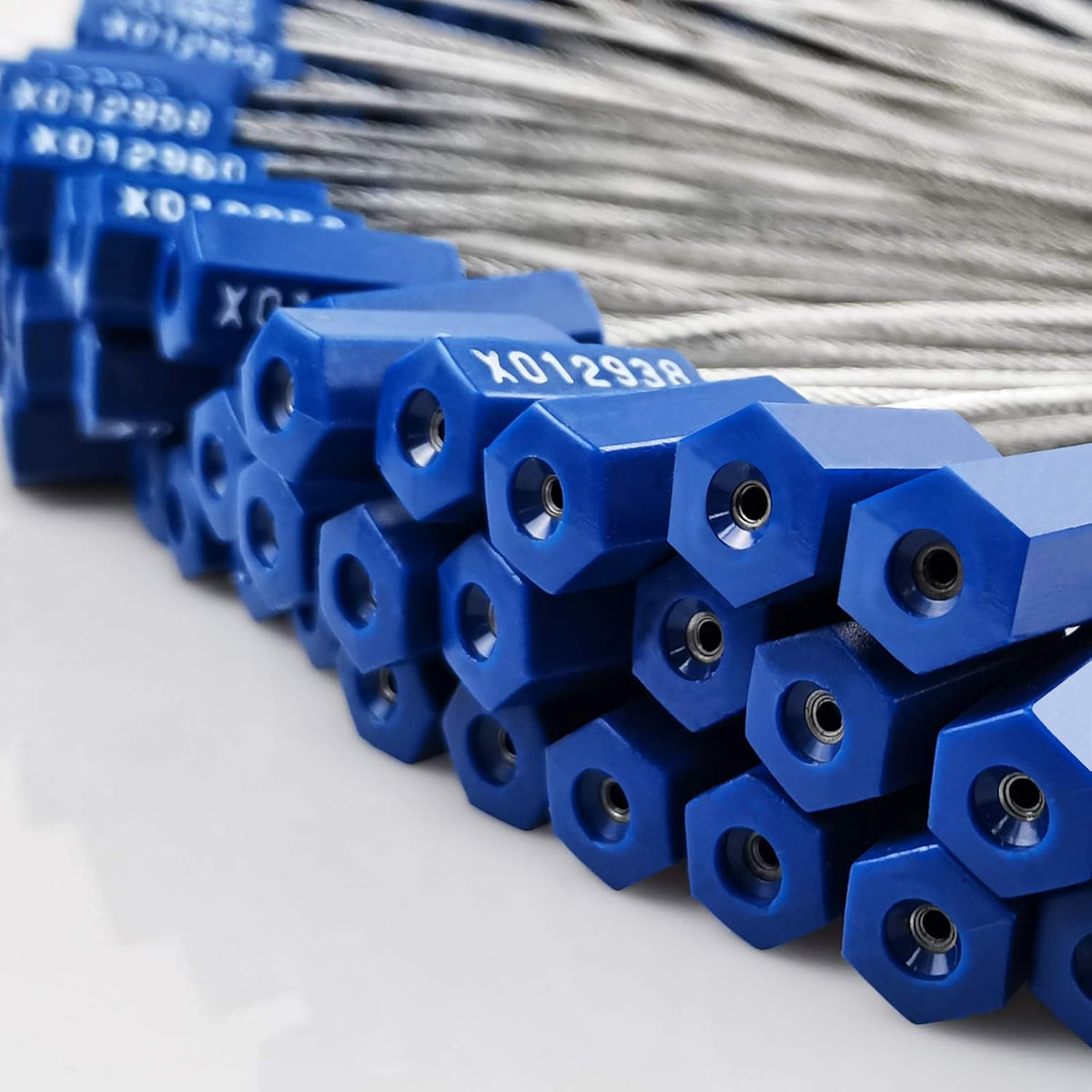 100PCS Steel Security Cable Seals Numbered Tamper Proof Tags 320mm Blue Pack of 2 B296930