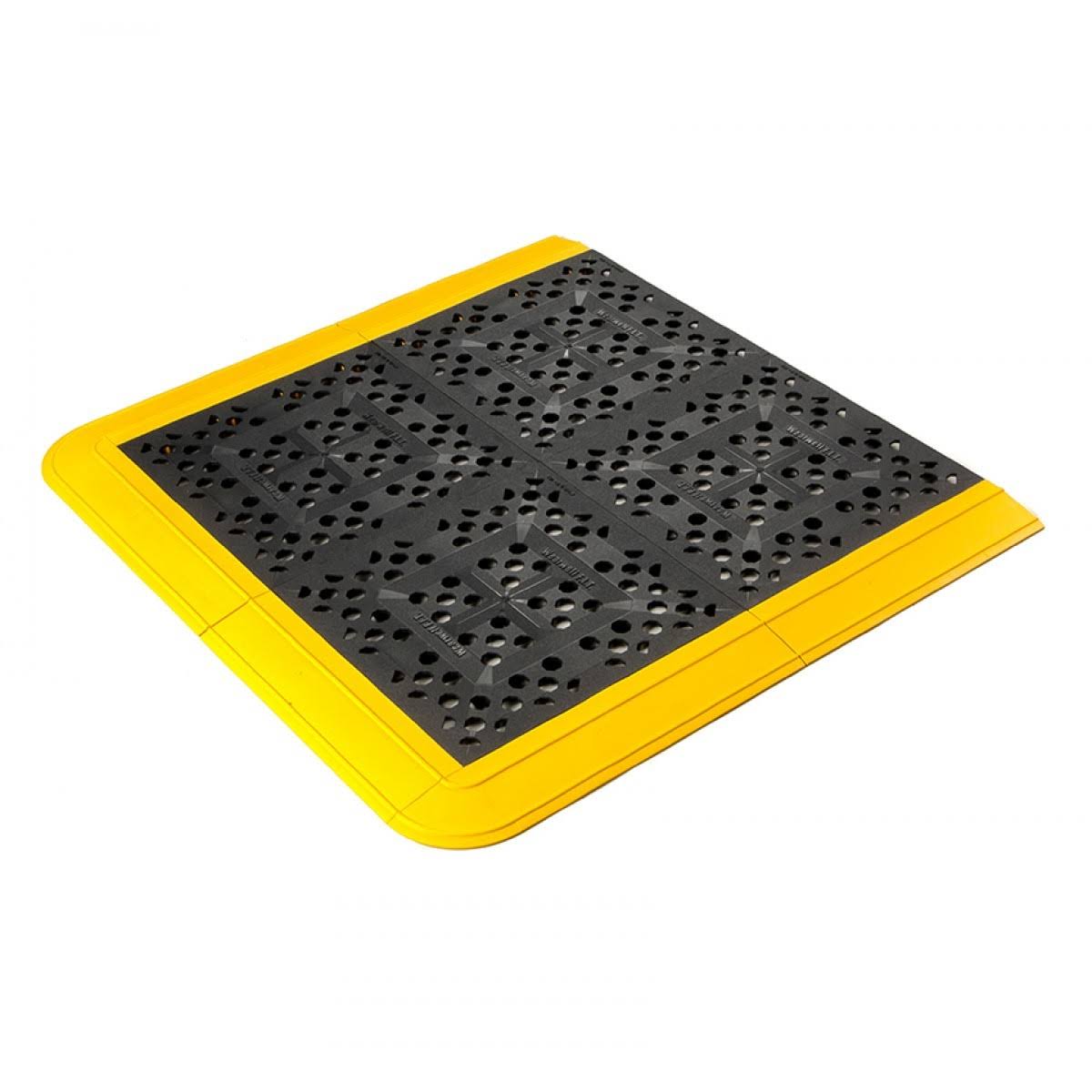 Black Interlock Drainage Mat D411713