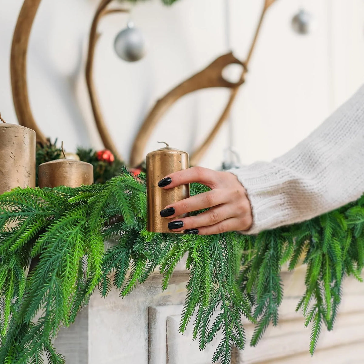 8.85FT Artificial Pine Garland L502145