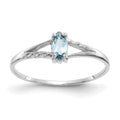 10 Karat White Gold Aquamarine Ring J7564