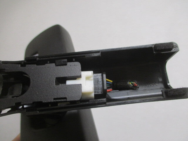 Rear View Mirror with Auto Dim & Homelink P83481